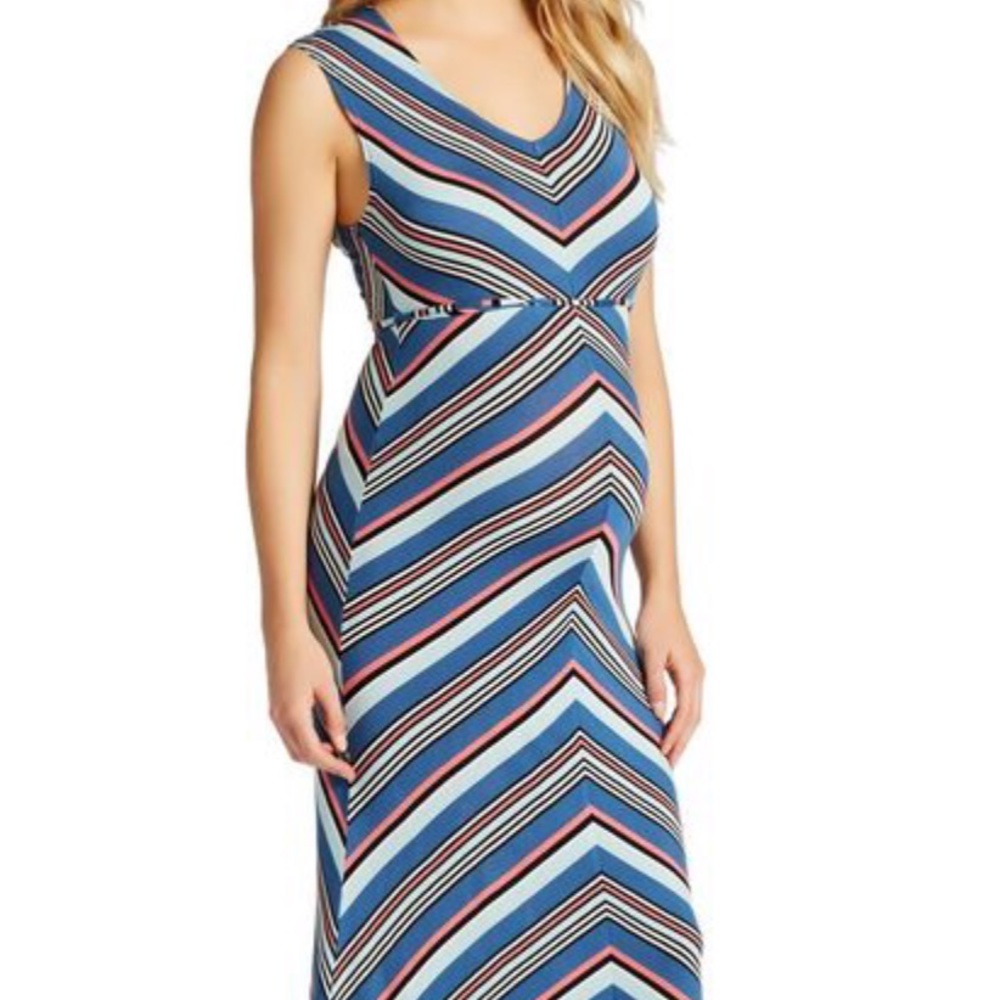 Jessica Simpson Maternity Small NWT